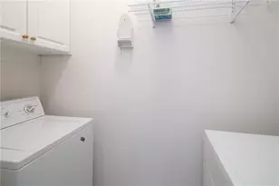 3334 Peachtree Rd NE, Atlanta, GA 30326 - Photo 26