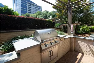 3334 Peachtree Rd NE, Atlanta, GA 30326 - Photo 12