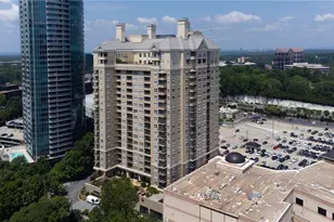 3334 Peachtree Rd NE, Atlanta, GA 30326 - Photo 4