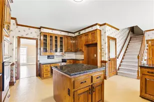 12145 Brookfield Club Dr, Roswell, GA 30075 - Photo 10