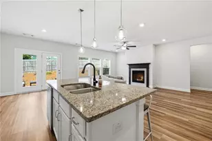 207 Meadows Ct, Woodstock, GA 30189 - Photo 6