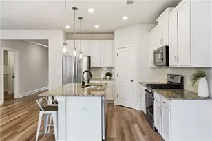 207 Meadows Ct, Woodstock, GA 30189 - Photo 2