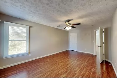 4880 Camberbridge Drive, Alpharetta, GA 30022 - Photo 12