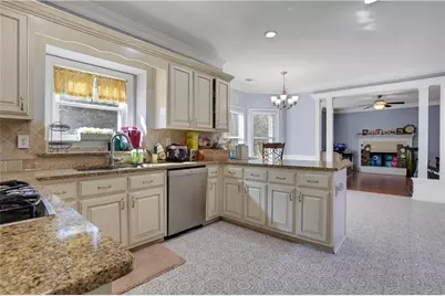 2464 Shingle Oak Court, Lawrenceville, GA 30043 - Photo 14