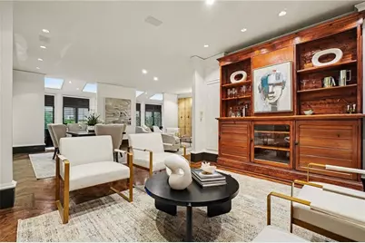 2525 Peachtree Road NE #28, Atlanta, GA 30305 - Photo 20