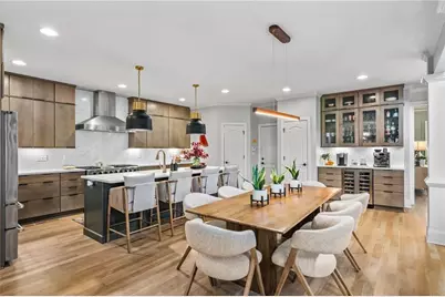 4526 Meadowland Way, Flowery Branch, GA 30542 - Photo 8