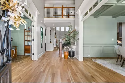 4526 Meadowland Way, Flowery Branch, GA 30542 - Photo 4