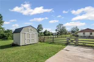 261 Lagrange St, Newnan, GA 30263 - Photo 14