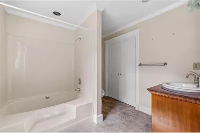 334 Bridgewood Drive SE, Conyers, GA 30094 - Photo 22