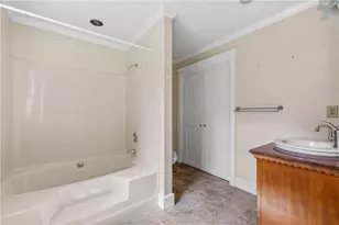 334 Bridgewood Dr SE, Conyers, GA 30094 - Photo 22