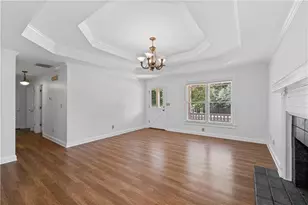 334 Bridgewood Dr SE, Conyers, GA 30094 - Photo 8