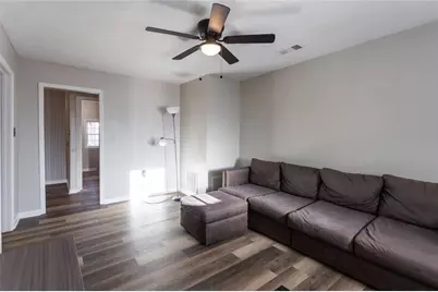 139 Southview, Monroe, GA 30655 - Photo 4