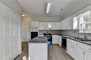 863 Cedar Branch Ln, Lawrenceville, GA 30043 - Photo 20