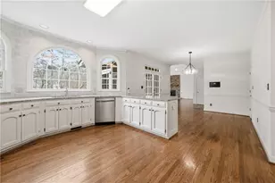 5716 Fairley Hall Ct, Peachtree Corners, GA 30092 - Photo 8