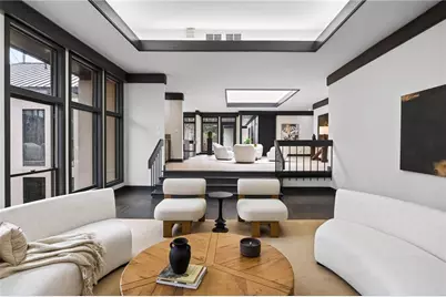 5775 Winterthur Lane NW, Sandy Springs, GA 30328 - Photo 8