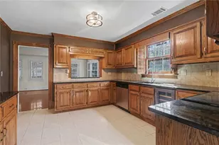 5427 Trentham Dr, Atlanta, GA 30338 - Photo 12