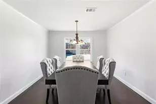 1114 Empire Cir, Lawrenceville, GA 30044 - Photo 8