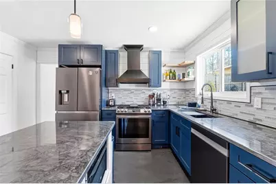 1114 Empire Circle, Lawrenceville, GA 30044 - Photo 14