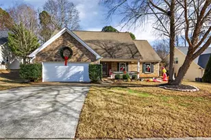 1354 Jefferson Station Rd, Jefferson, GA 30549 - Photo 2