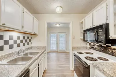 1750 Clairmont Road #4, Decatur, GA 30033 - Photo 12