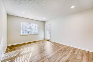 1750 Clairmont Rd, Decatur, GA 30033 - Photo 22