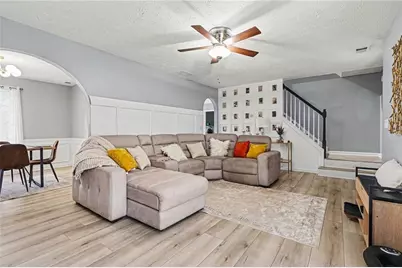 653 Matt Court, Lawrenceville, GA 30045 - Photo 6