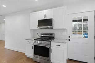 303 Glen Iris Dr, Monroe, GA 30655 - Photo 16