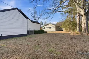 303 Glen Iris Dr, Monroe, GA 30655 - Photo 26