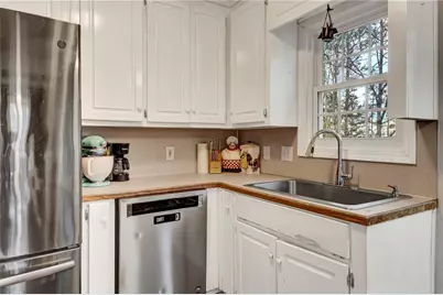 517 Misty Creek, Canton, GA 30114 - Photo 10