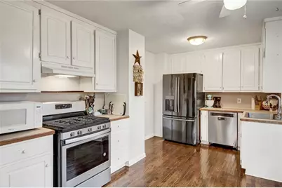 517 Misty Creek, Canton, GA 30114 - Photo 8