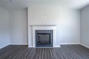 4416 Buttonwood Ln, Lilburn, GA 30047 - Photo 14