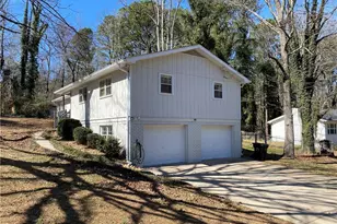 2730 Meadow View Dr, Acworth, GA 30102 - Photo 2