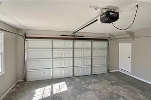 1735 Ridgefield Dr, Roswell, GA 30075 - Photo 22