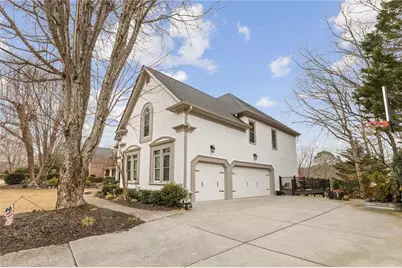 9395 Stoney Ridge Lane, Alpharetta, GA 30022 - Photo 2