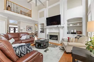 9395 Stoney Ridge Ln, Alpharetta, GA 30022 - Photo 16