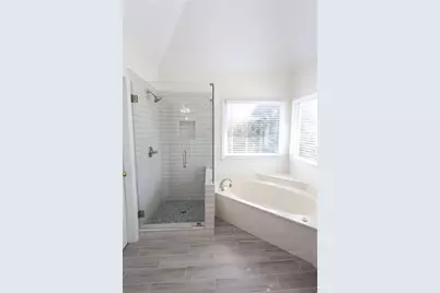 1056 Oak Hollow Court, Lawrenceville, GA 30043 - Photo 12