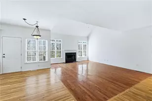 3805 Jones Creek Dr, Buford, GA 30519 - Photo 2