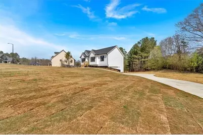 81 Bridgemill Drive, Douglasville, GA 30134 - Photo 4