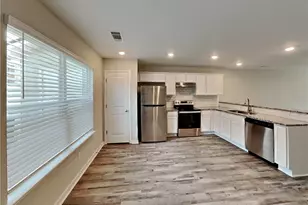 309 Ashigan St, Union City, GA 30291 - Photo 4