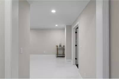 980 Fenimore Circle, Sandy Springs, GA 30350 - Photo 64