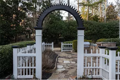 980 Fenimore Circle, Sandy Springs, GA 30350 - Photo 80