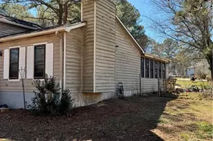 2857 Cherokee Cove, Stone Mountain, GA 30087 - Photo 2