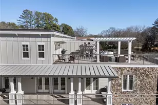 301 Canton Wy, Roswell, GA 30075 - Photo 6