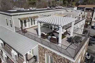 301 Canton Wy, Roswell, GA 30075 - Photo 2