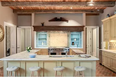 675 W Paces Ferry Road NW #10, Atlanta, GA 30327 - Photo 6