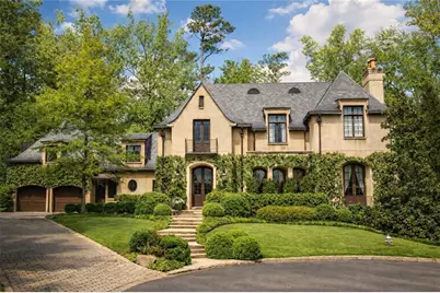 675 W Paces Ferry Road NW #10, Atlanta, GA 30327 - Photo 1