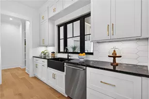 2020 Clearwater Dr, White Plains, GA 30678 - Photo 32