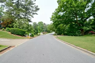 1501 Kingfisher Dr, Marietta, GA 30062 - Photo 50