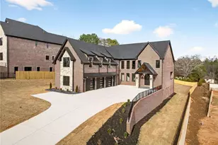 403 Thunder Rd, Buford, GA 30518 - Photo 4