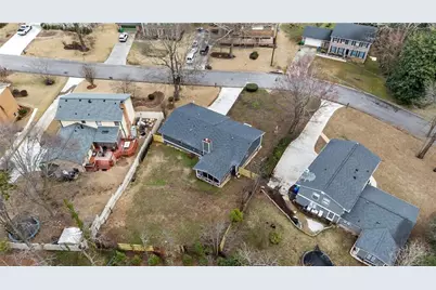 994 Bramwell Lane, Stone Mountain, GA 30083 - Photo 32